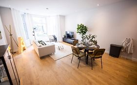 Quality 2 Bedroom Serviced Apartment 72M2 -Vp2A-